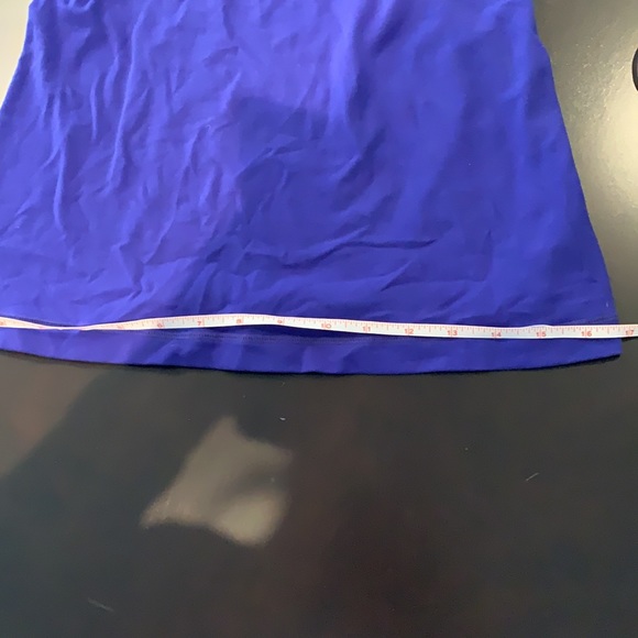 Lululemon 💪 Tank size 4 (tag removed) - Picture 9 of 9